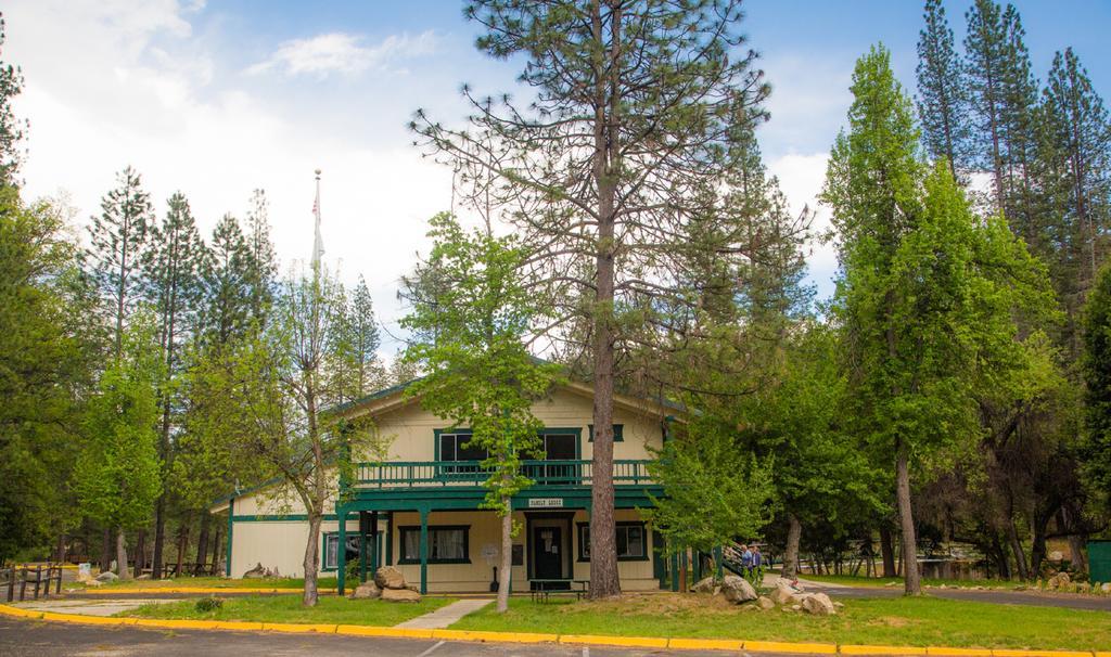 Yosemite Lakes River Yurt 22 Harden Flat Exterior photo