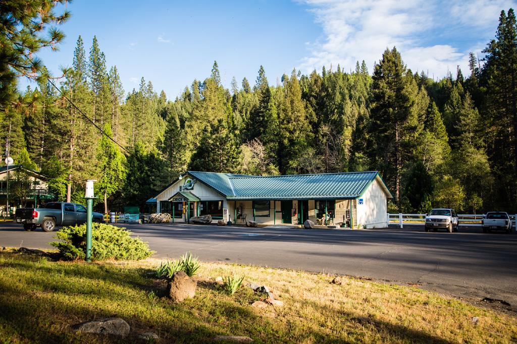 Yosemite Lakes River Yurt 22 Harden Flat Exterior photo